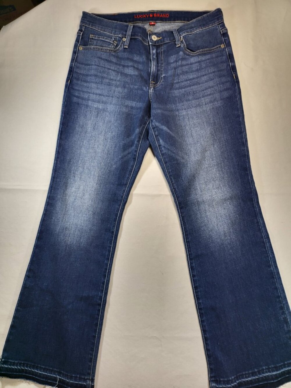 Lucky Brand Mid Rise Sweet Bootcut Jeans Raw Hem Blue Denim Size 12 - Picture 2 of 9